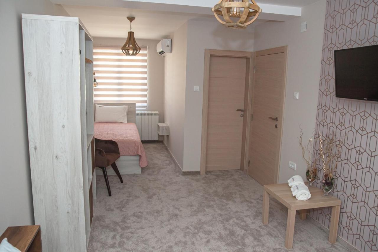 Mehana Apartmani Leskovac  Ngoại thất bức ảnh