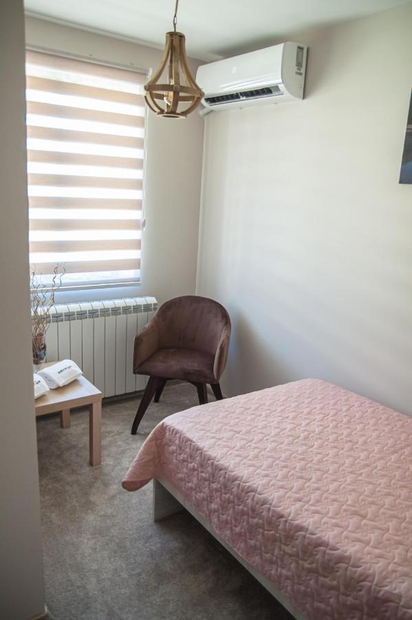 Mehana Apartmani Leskovac  Ngoại thất bức ảnh